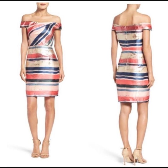 Adrianna Papell Dresses & Skirts - Adrianna Papell Dress